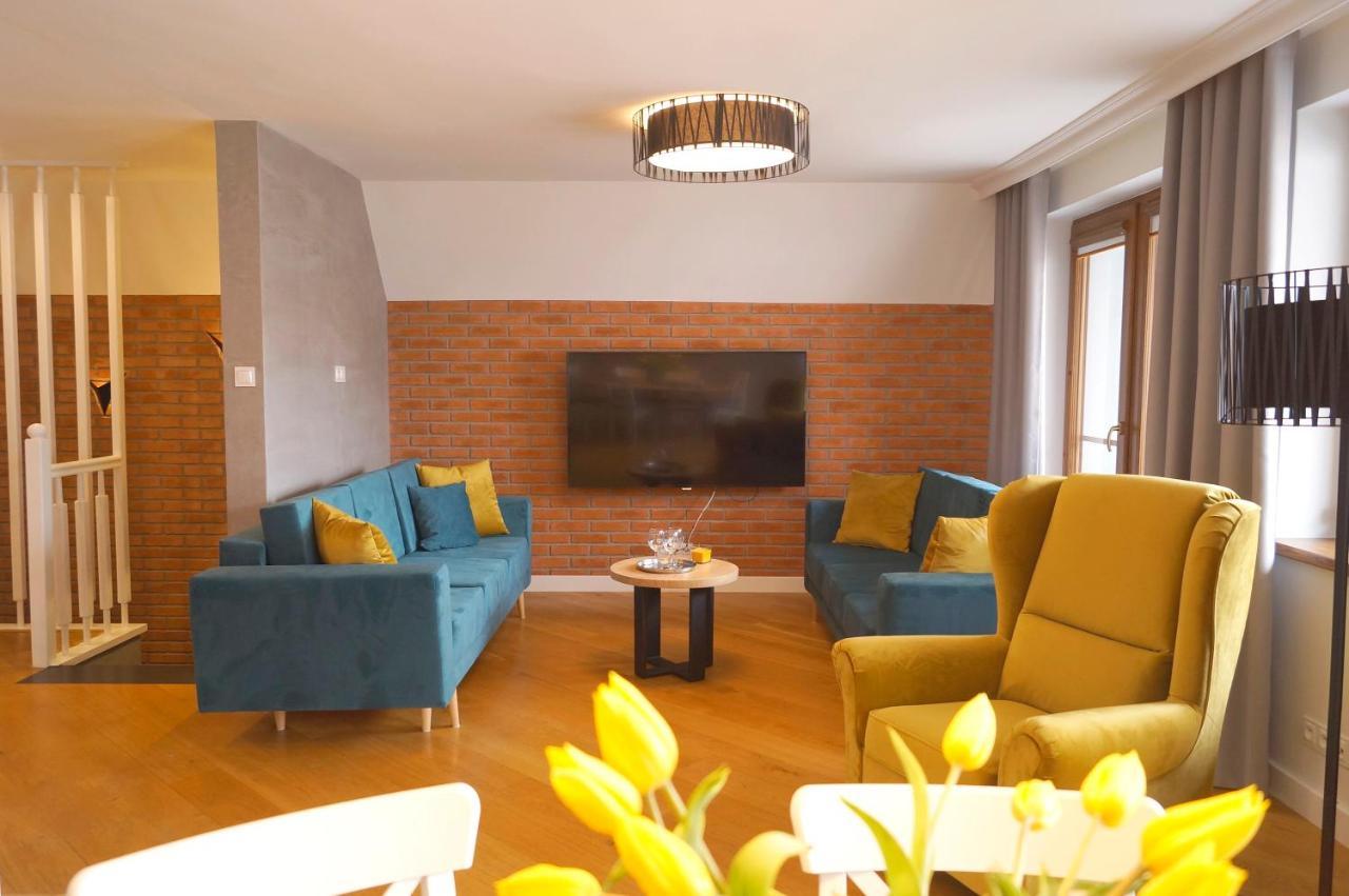 Nad Pisa Hotel
